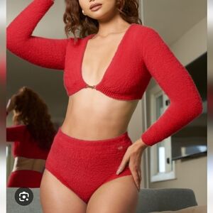 Savage X Fenty Plush Red Bra Set